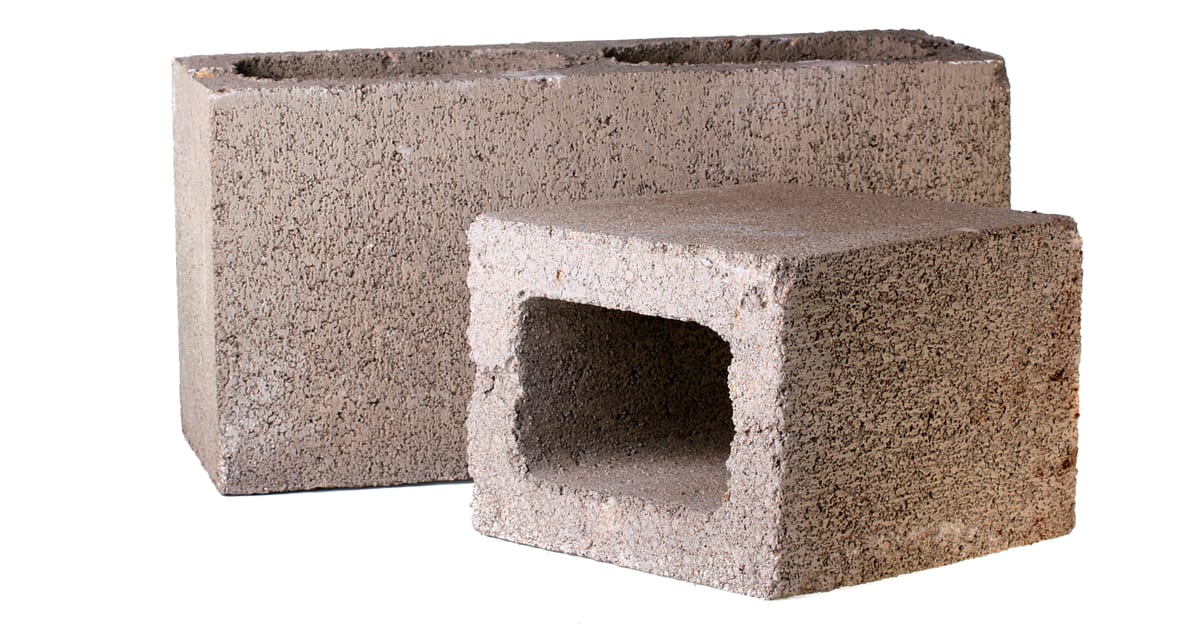 green concrete made from recycled plastic waste for sustainable construction